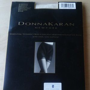 New DK Palomino Tights/hosiery Donna Karan Small